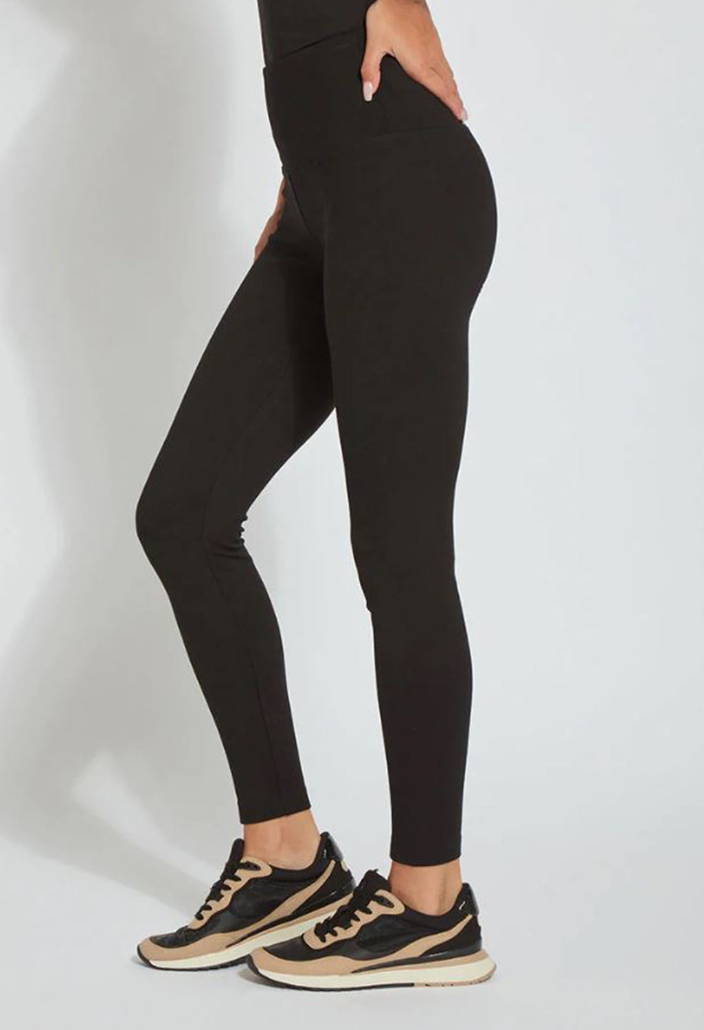 Signature Center Seam Leggings