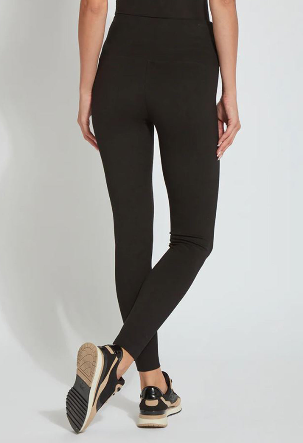 Signature Center Seam Leggings