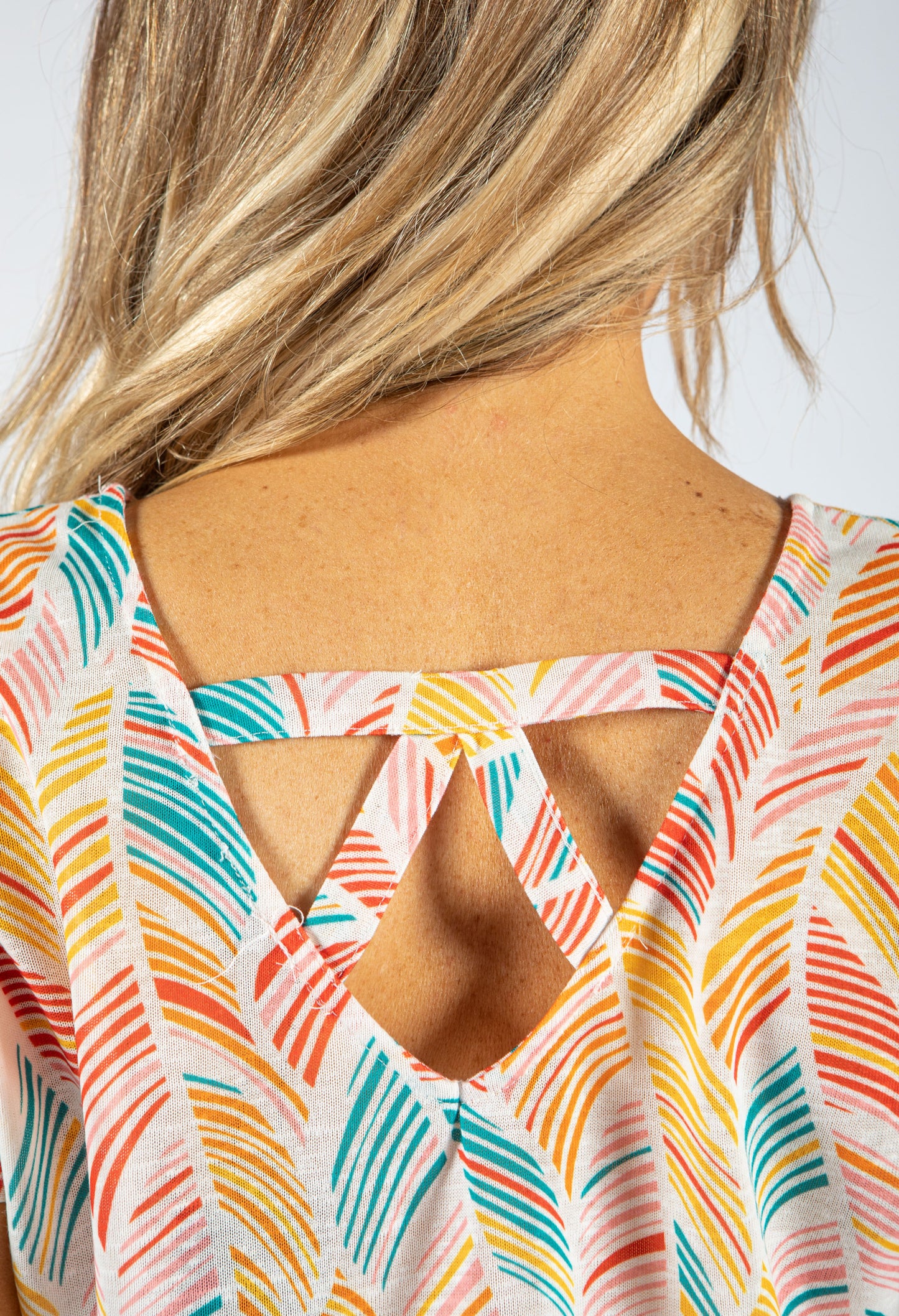 Cut Out Detail Leaf Print Top