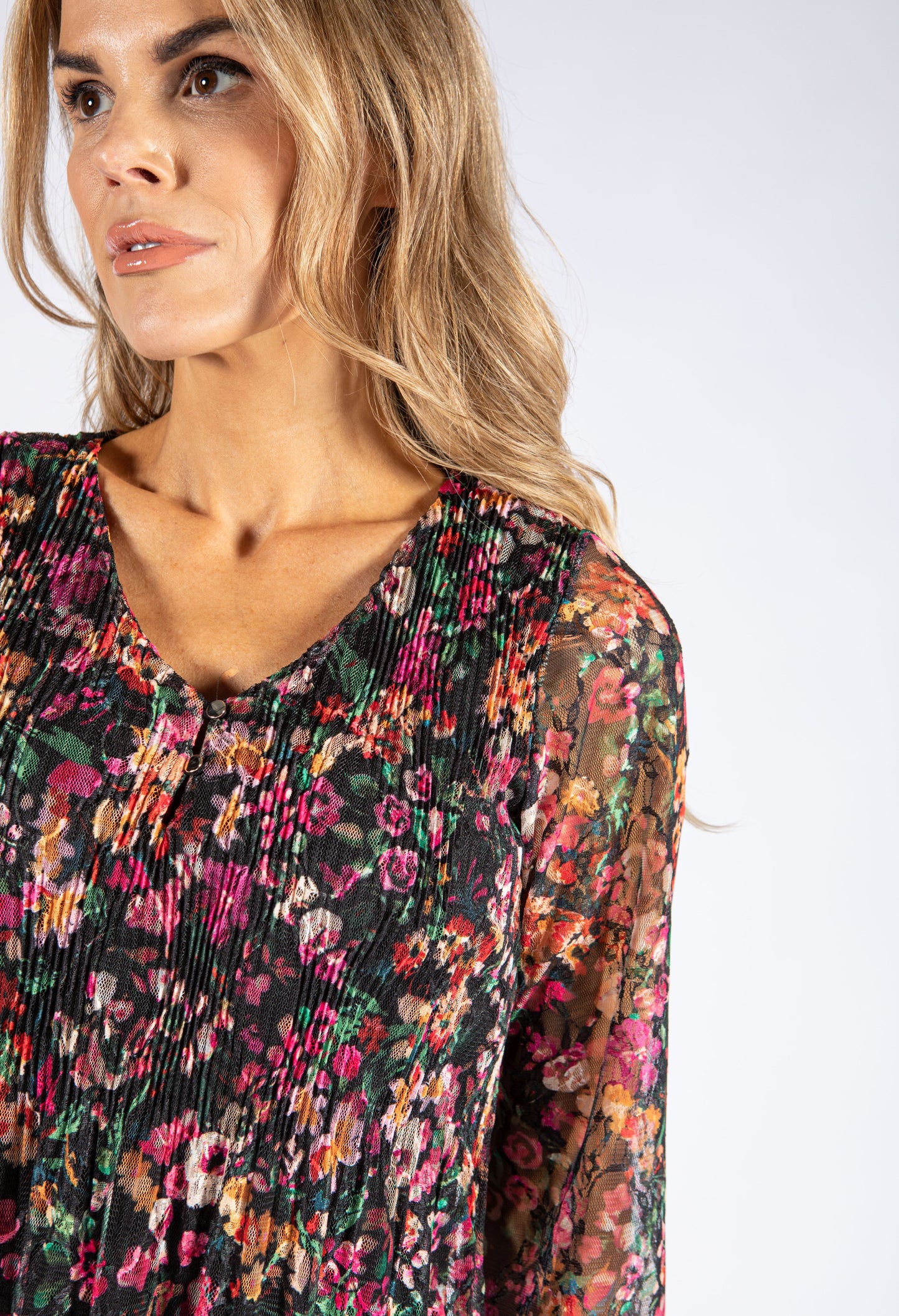 Floral Lace Plisse Pleat Top