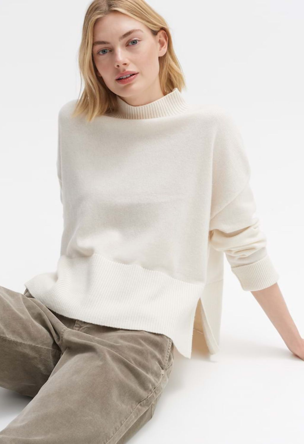 Pimobi High Neck Knit Jumper