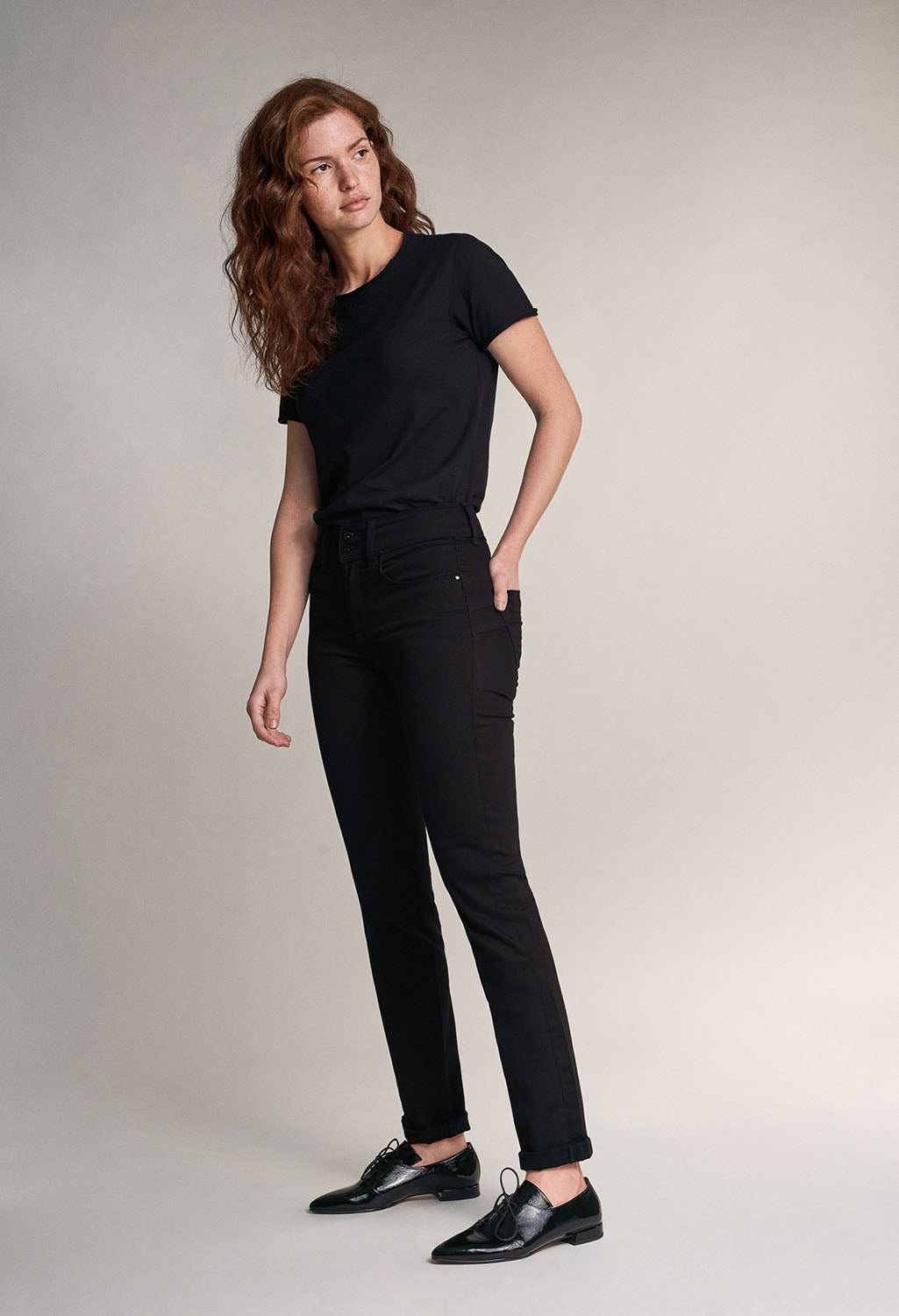 PUSH IN SECRET SLIM TRUE BLACK JEANS  (32 Leg)