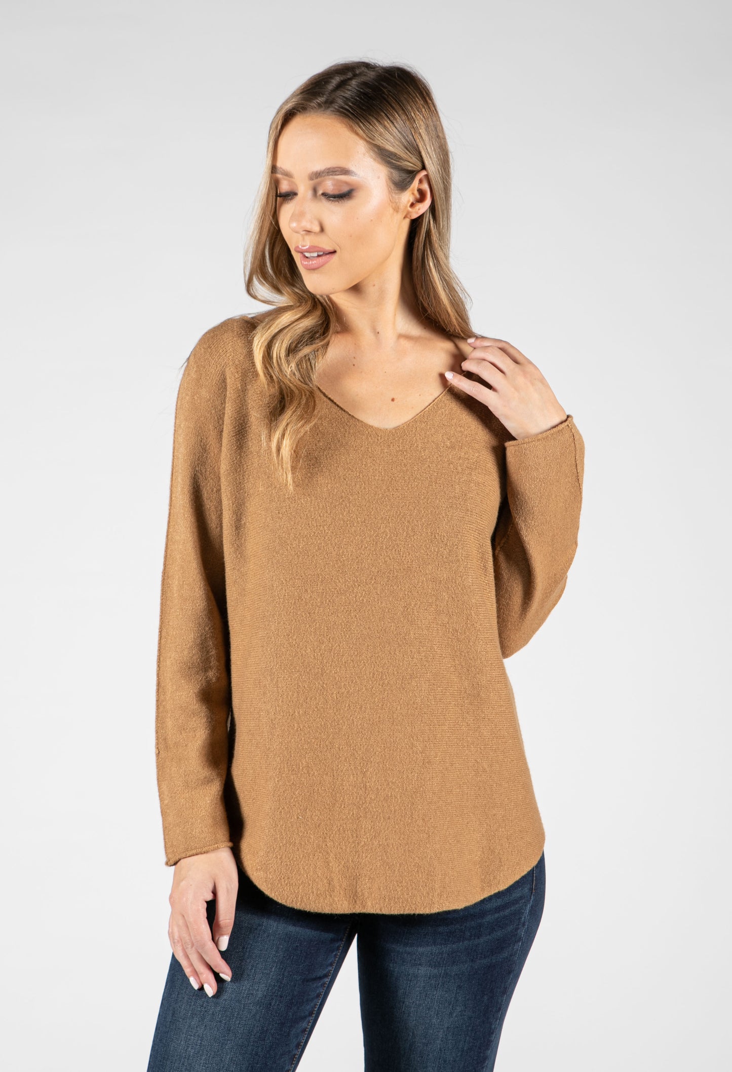 Fine Knit V-Neck Pullover-1