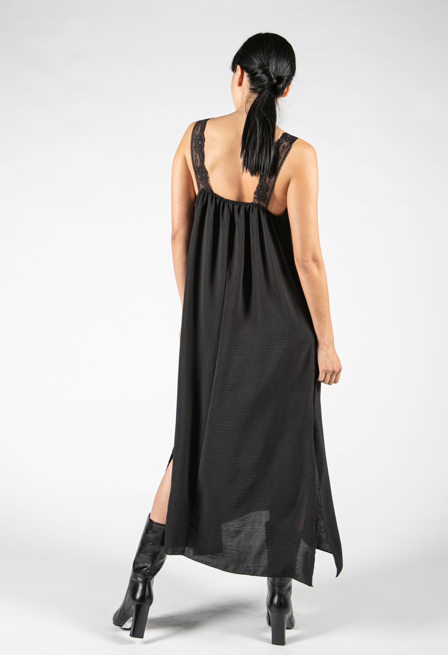 Lace Neckline Maxi Dress