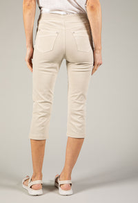 Jump-In 3/4 Length Jeans