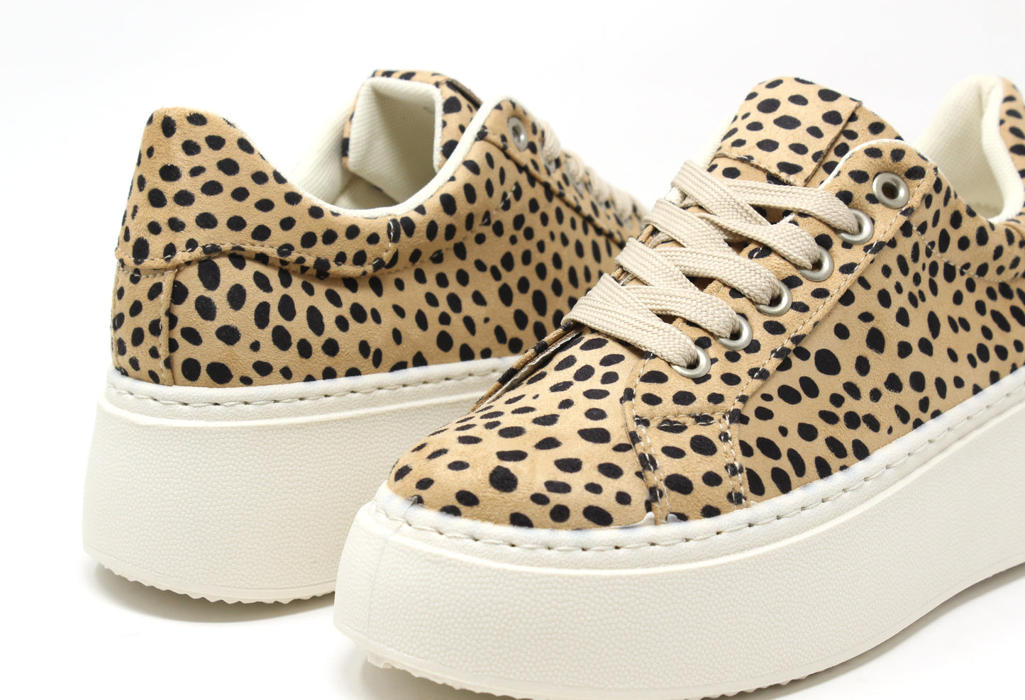 Leopard Platform Trainer