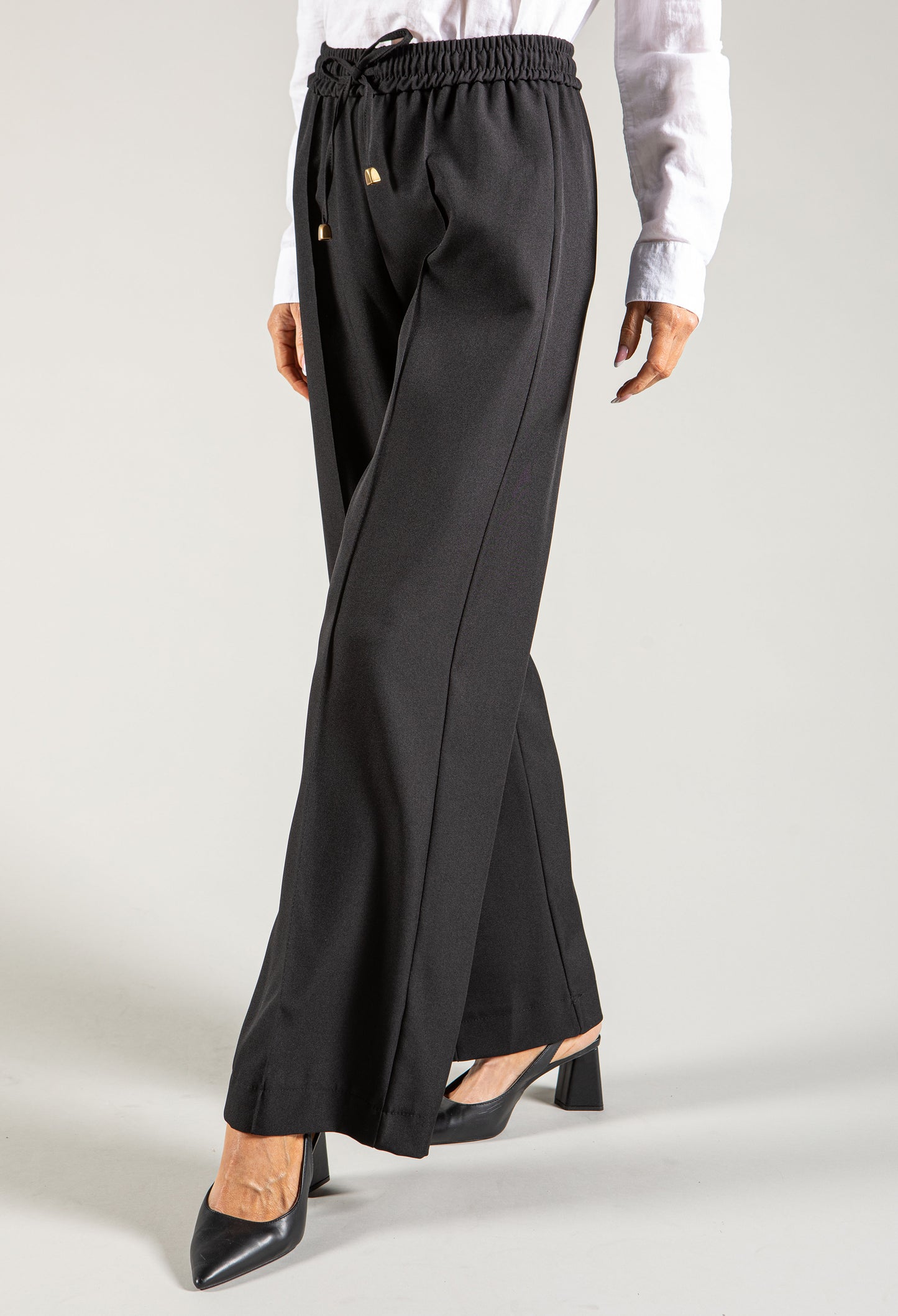 Wide Leg Trouser