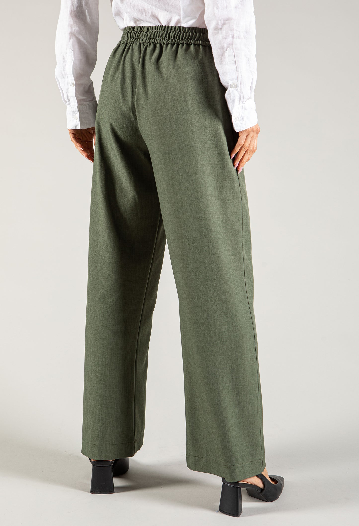 Wide Leg Trouser