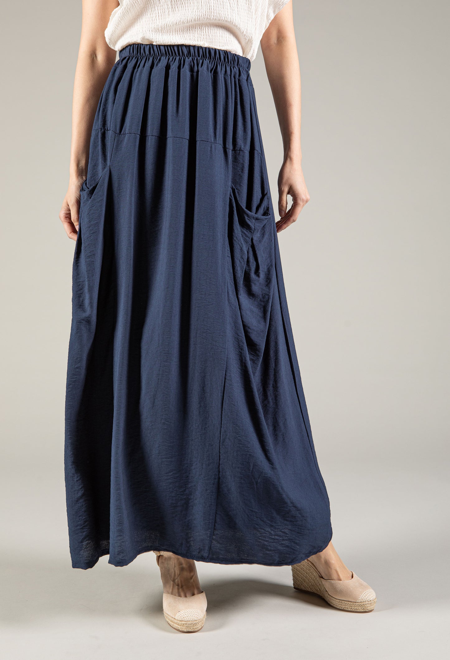 Crinkle Effect Maxi Skirt