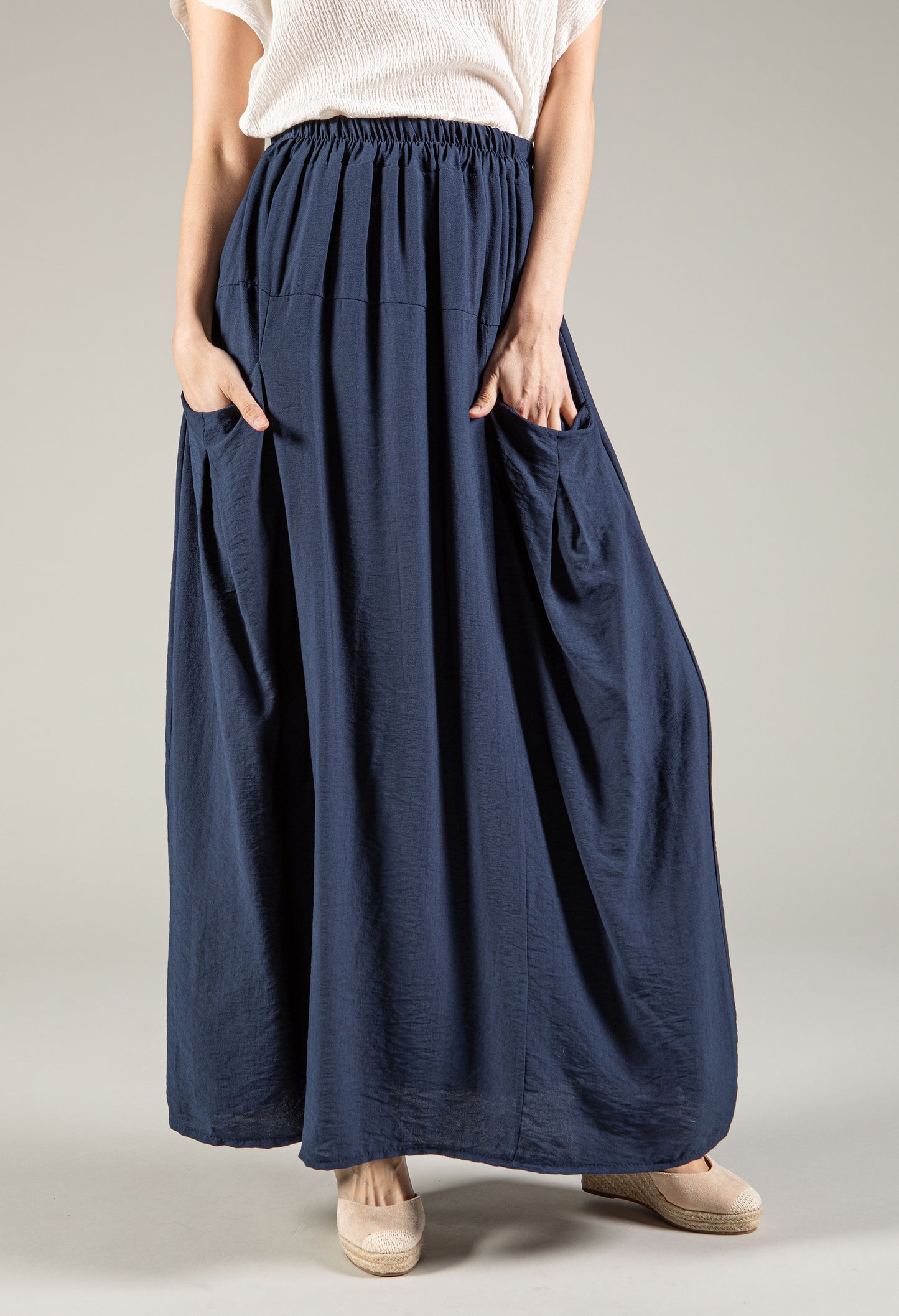 Crinkle Effect Maxi Skirt