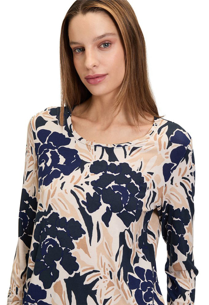 Floral 3/4 Sleeve Casual Top