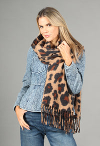 Soft Leopard Scarf