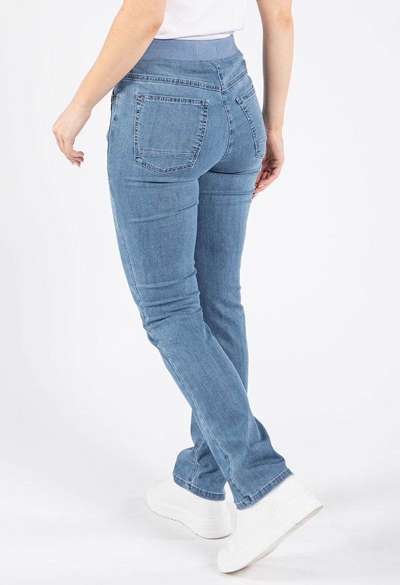 Pamina Slim Pull On Jean