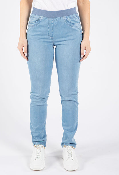 Pamina Slim Pull On Jean