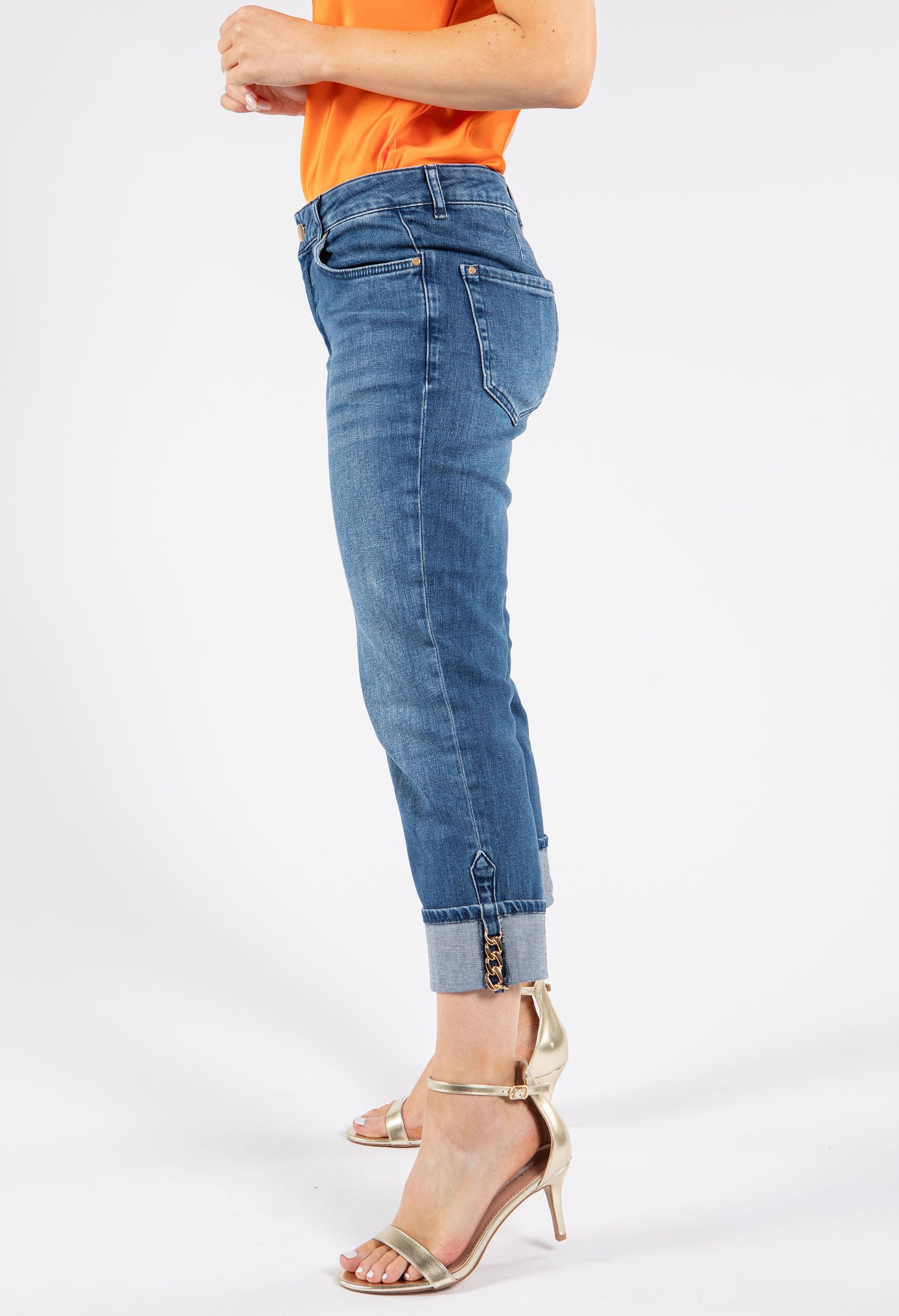 Fara Chain Detail Cropped Tapered Jeans