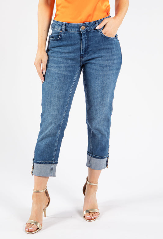 Fara Chain Detail Cropped Tapered Jeans