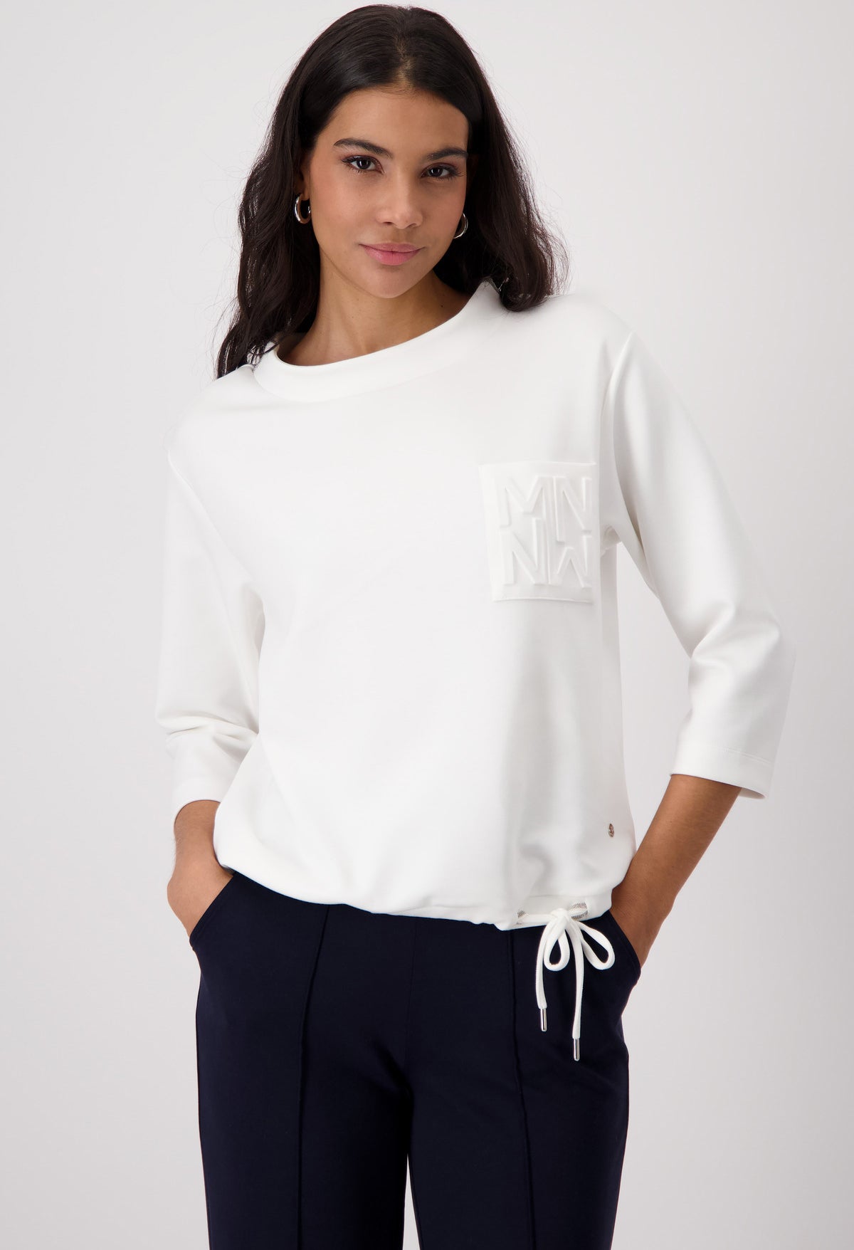 Round Neck Pullover