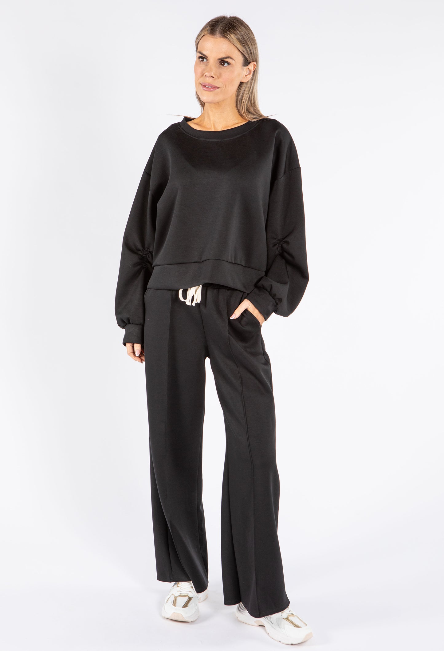 Ruched Sleeve Cropped Sweatshirt