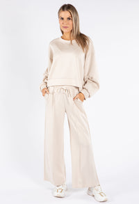 Ruched Sleeve Cropped Sweatshirt