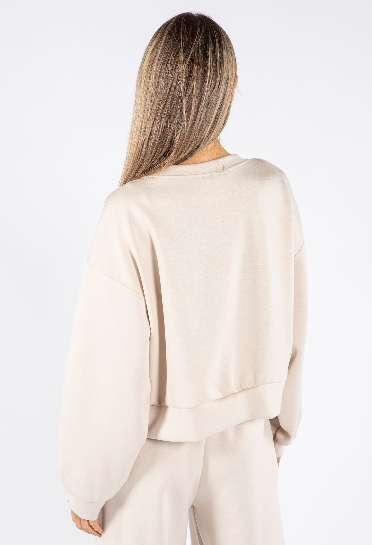 Ruched Sleeve Cropped Sweatshirt