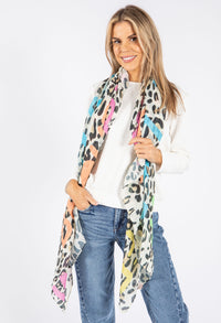 Bold Leopard Print Scarf