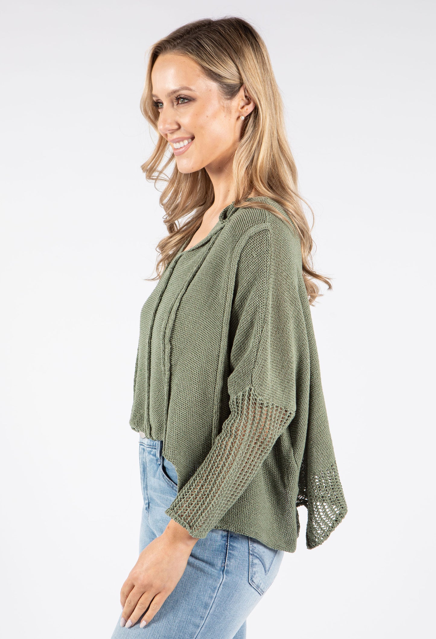 Relaxed Cropped Knit