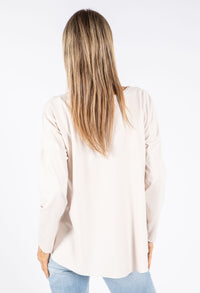 Soft Sleeve Top with Necklace