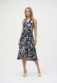 Knee-length Wrap Dress