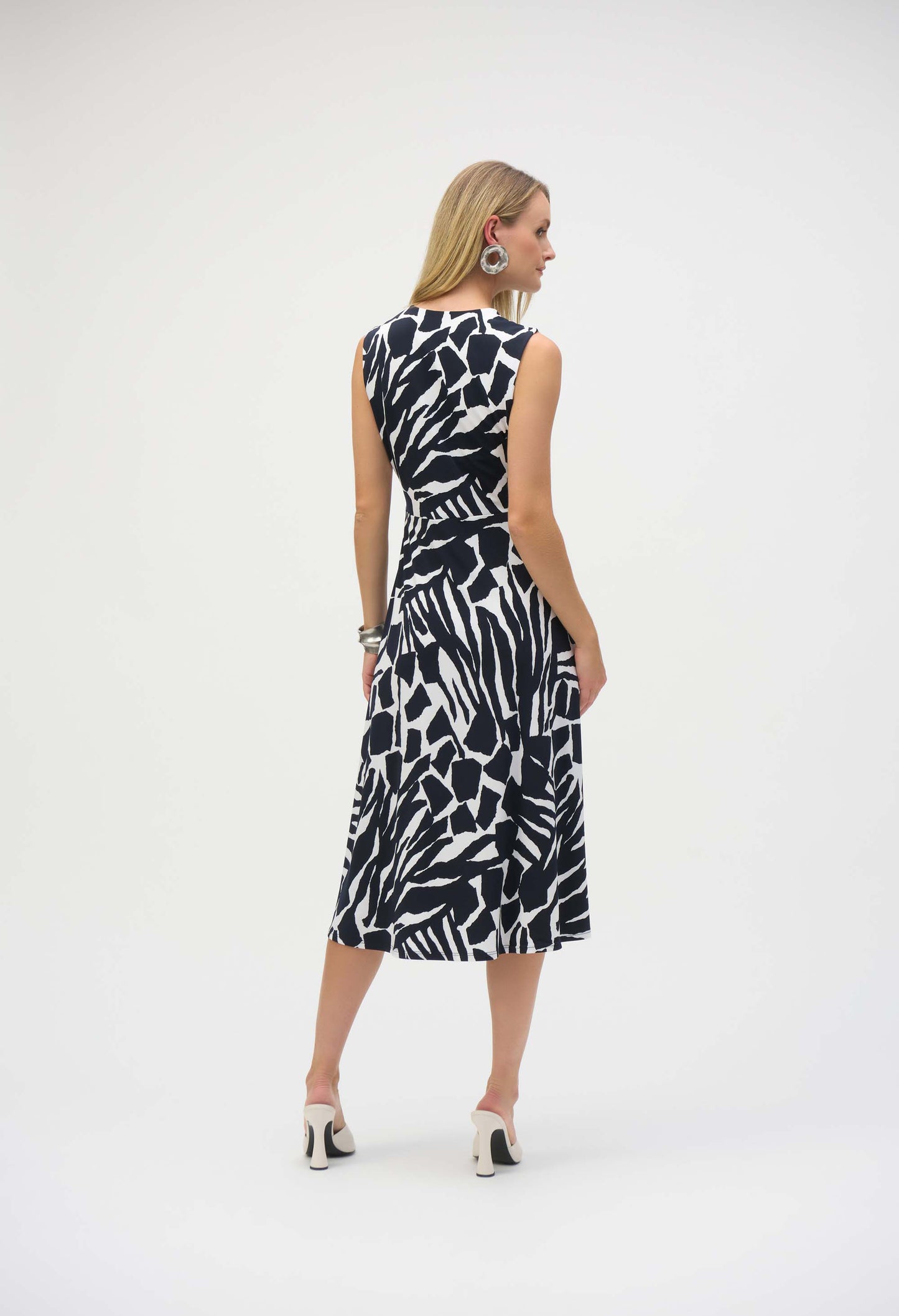 Knee-length Wrap Dress