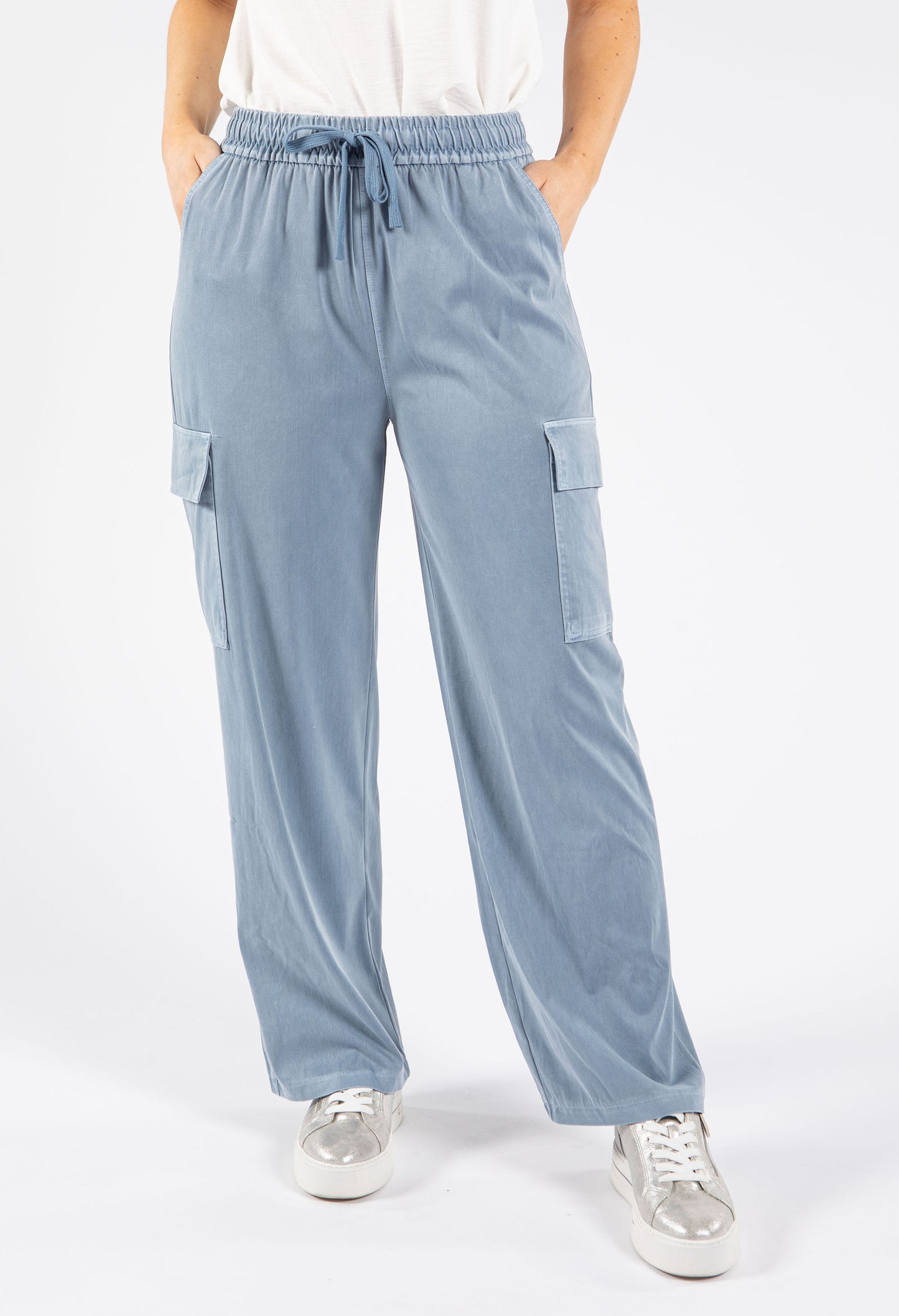 Wide Leg Cargo Trousers