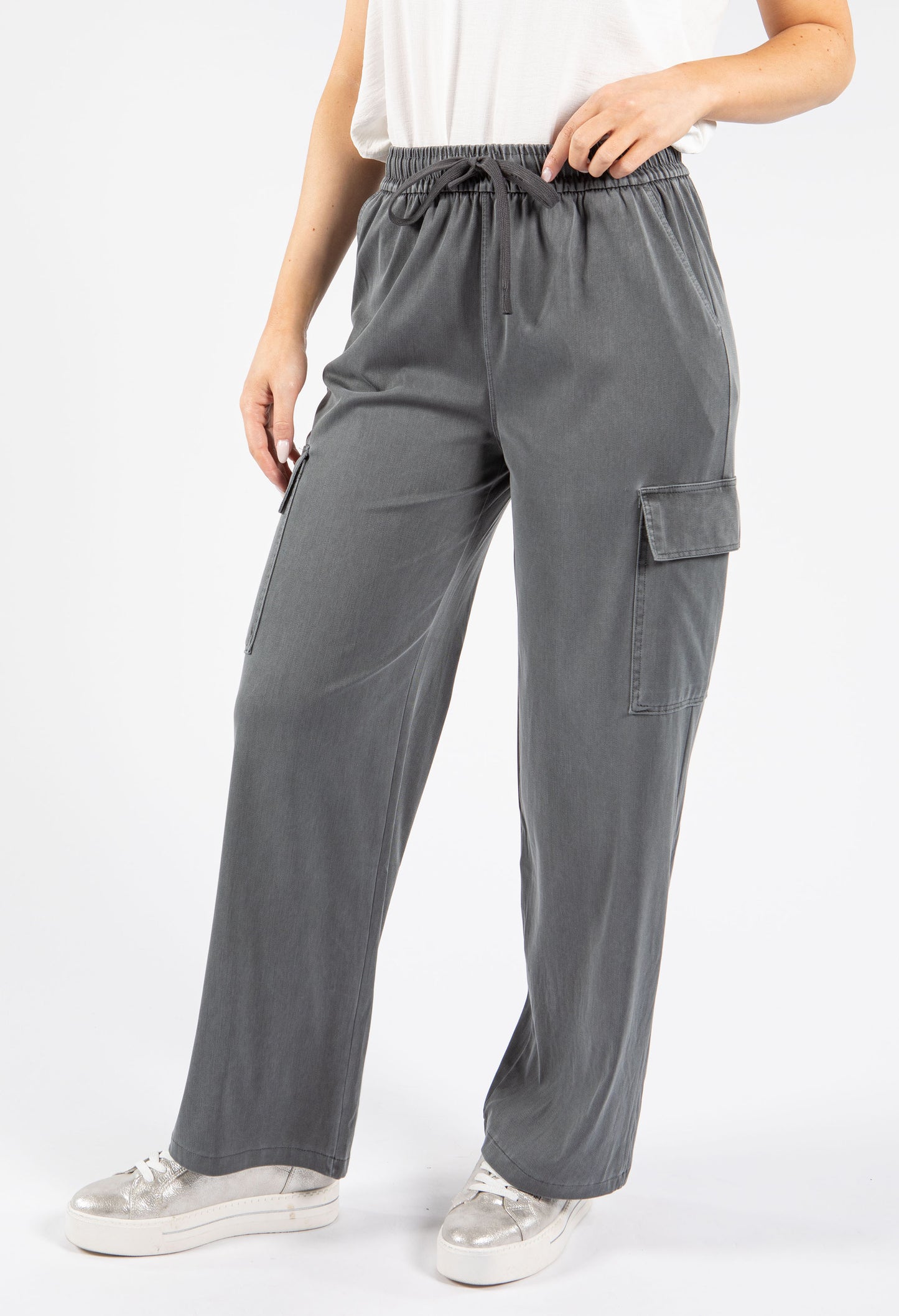 Wide Leg Cargo Trousers