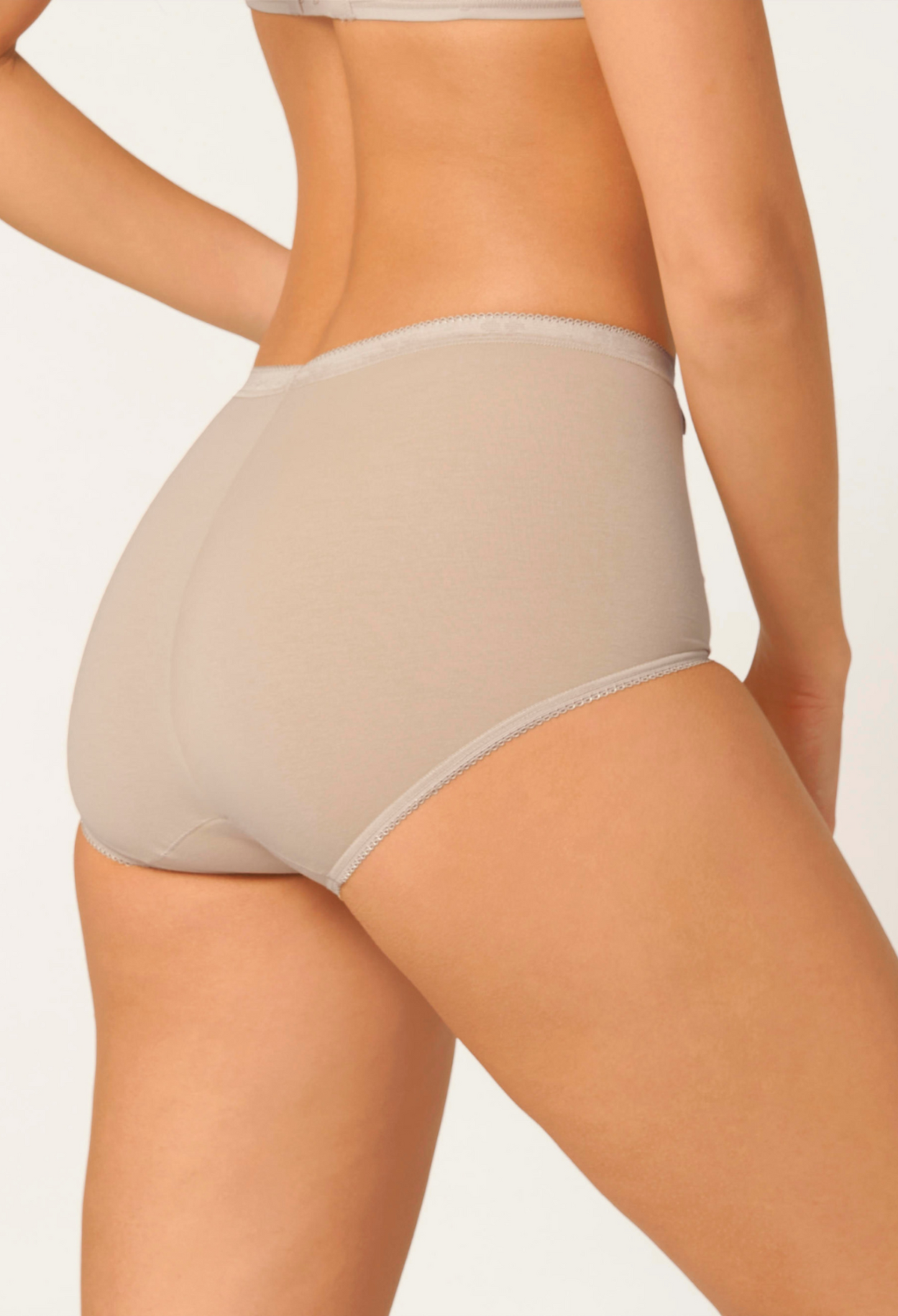 Maxi Basic Premium Comfort Brief 3 Pack