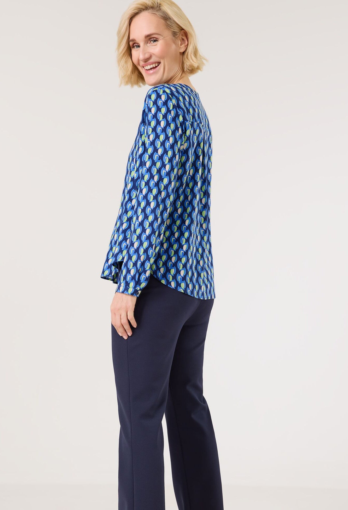 Abstract Patterned Buttoned Blouse