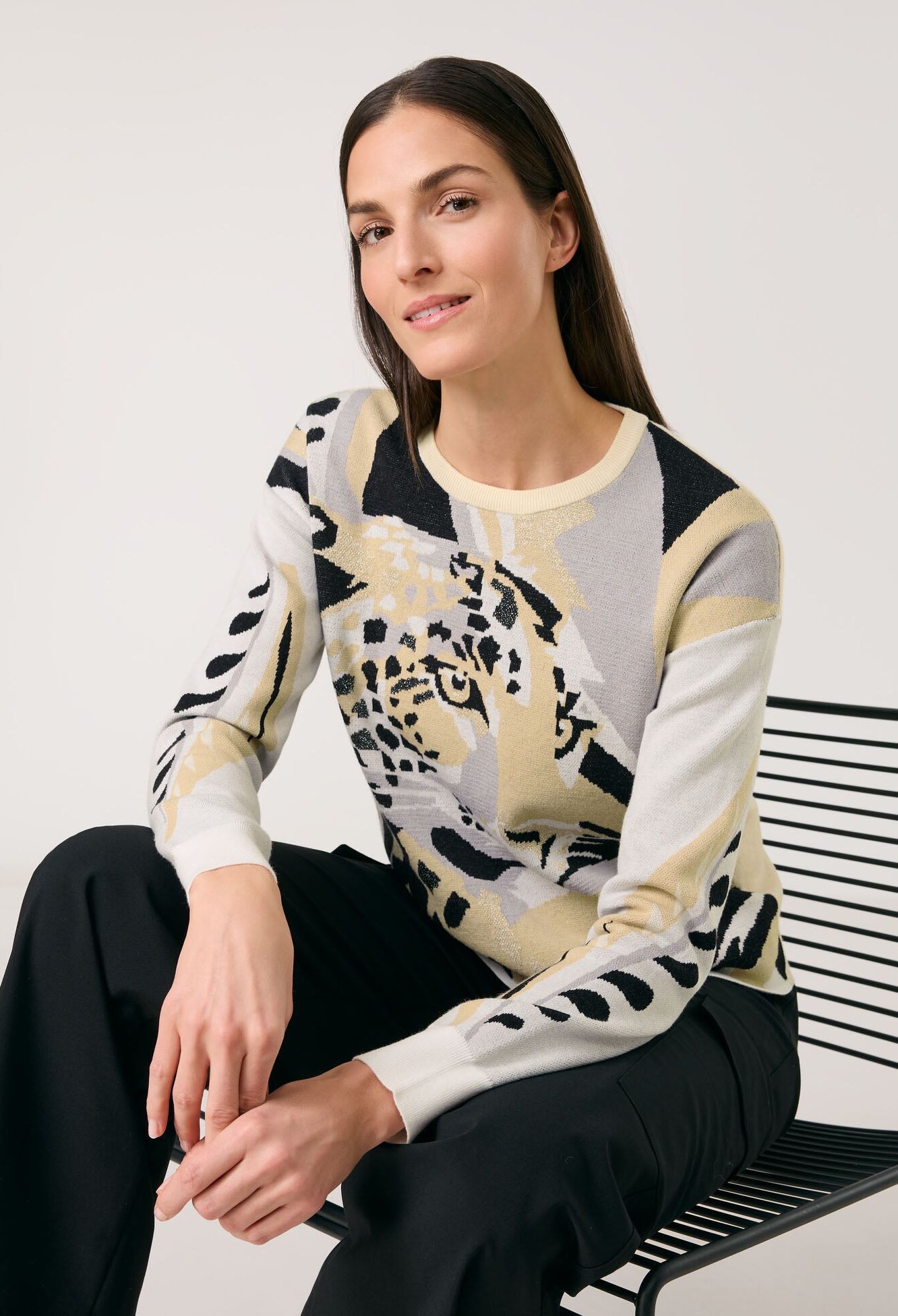 Jumper with an animal jacquard pattern