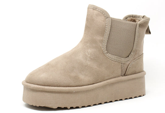 Chelsea Style Slip On Boot