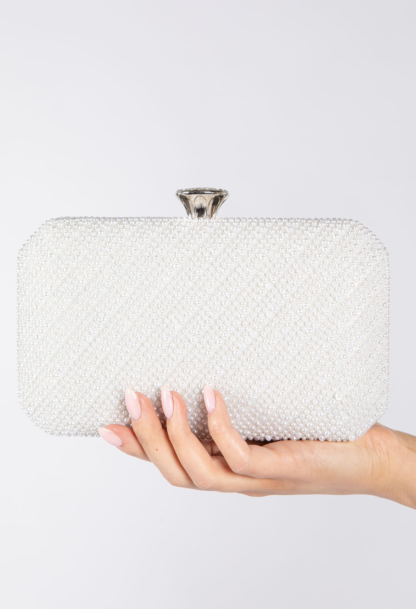 Luxury Pearl Clutch Bag with Crystal Fastener