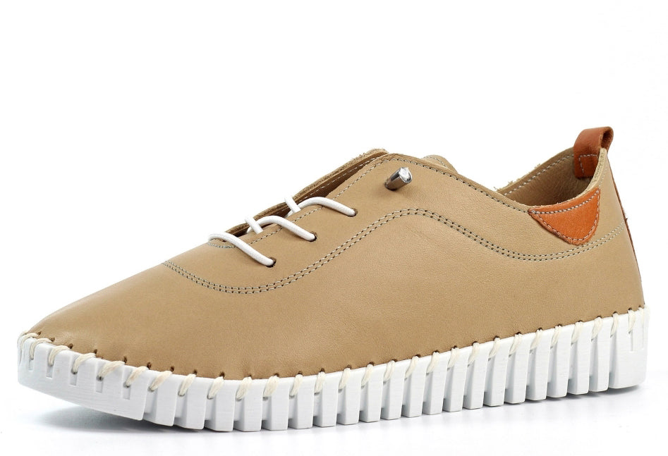 Flamborough leather Plimsoll